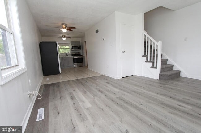 Photo - 5634 Mitchell Rd