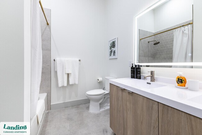 Photo - 1155 NE 126th St Unit 427.1411379