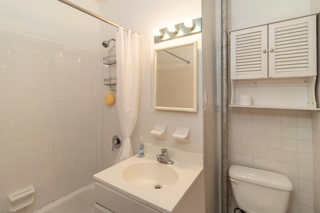 Photo - 329 E 94th St Unit SI ID1032023P