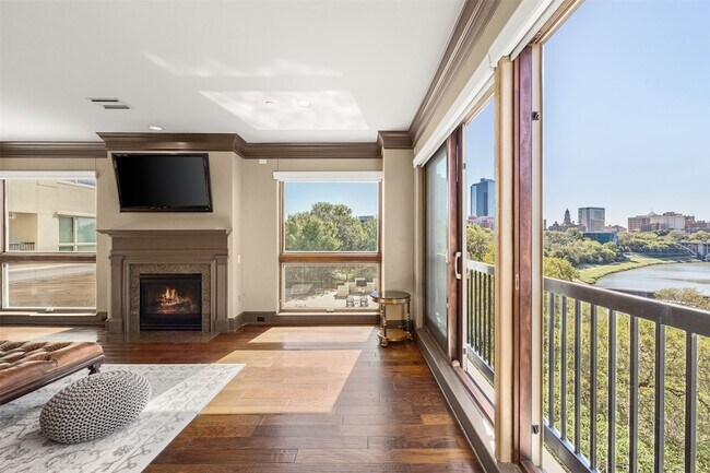 Photo - 501 Samuels Ave