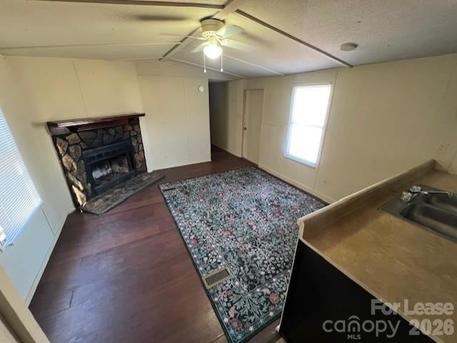 Photo - 127 Dorchester Ln