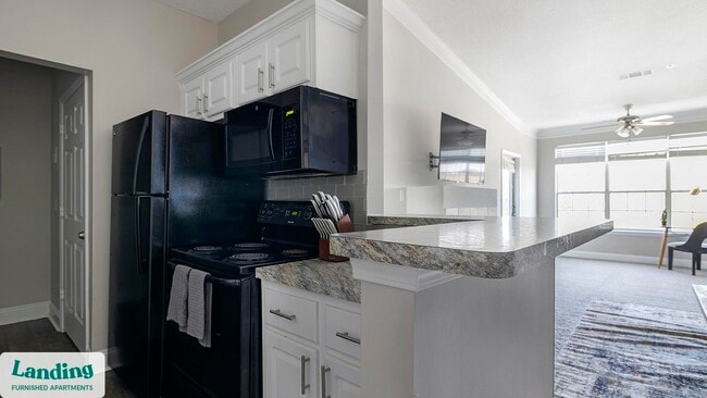 Photo - 100 Crossing Blvd Unit 909.1411984