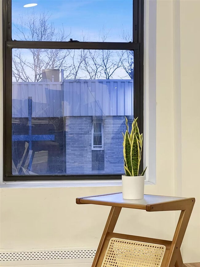 Photo - 179 E 102nd St Unit SI ID1473163P