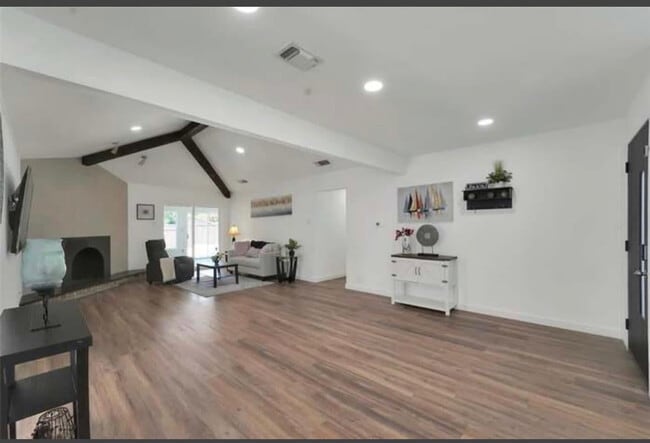 Photo - 2926 Forest Hills Ln Unit ID1323137P