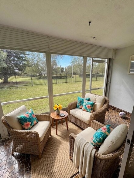Photo - 950 Hillcrest Dr Unit 109