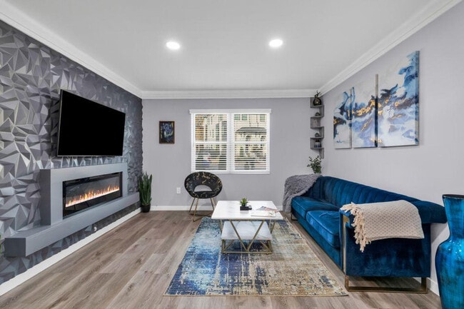 Photo - 1000 Parkwood Ave Unit ID1270764P