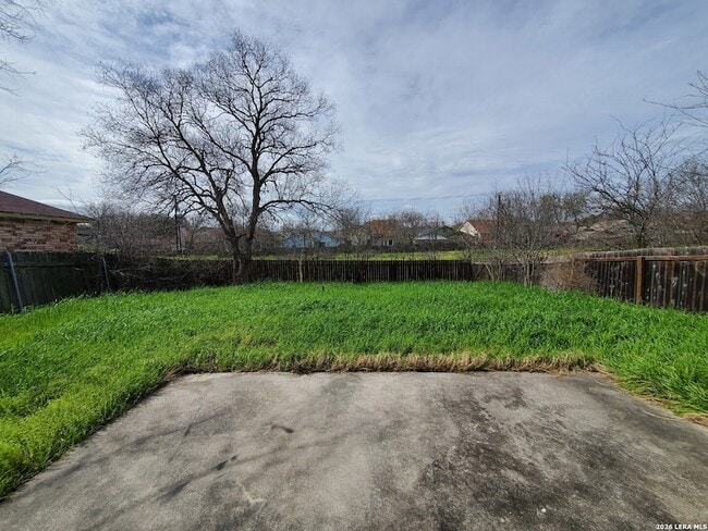 Photo - 8219 Sunshine Trail Dr