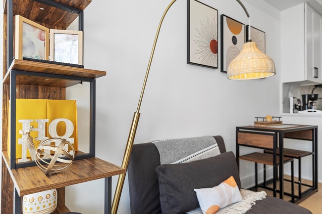 Photo - 1726 H St NE Unit ID1037751P