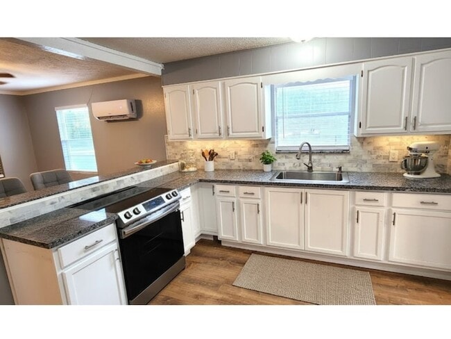 Photo - 3749 Lazy River Dr