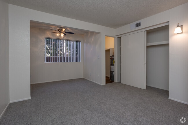 1BR, 1BA - 780SF - Bedroom - Catalina Crossing Apartments