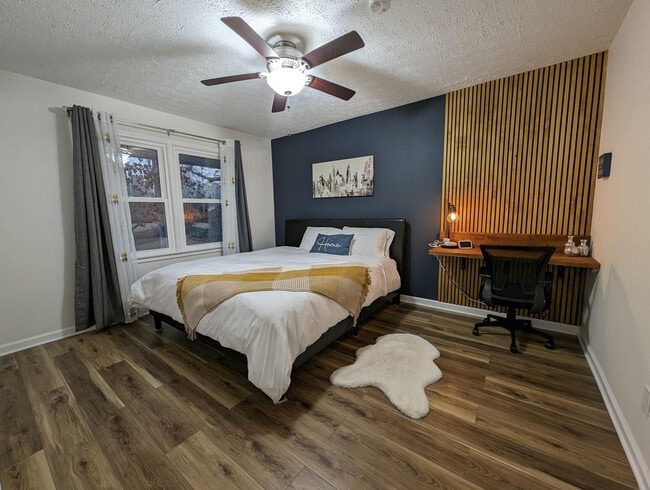 Photo - 1303 Colony Dr Unit ID1345546P