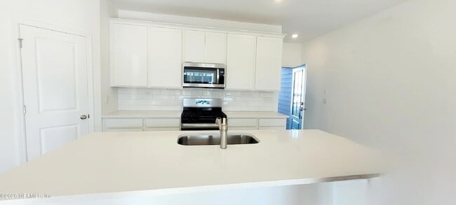 Photo - 40 Kingsville Ct