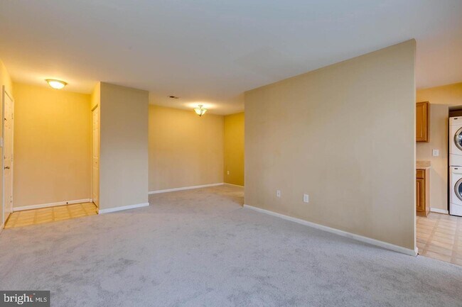 Photo - 8393 Buttress Ln Unit 202