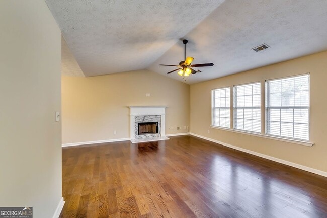 Photo - 2727 Manor Cove