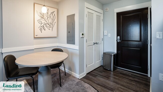 Photo - 335 W 9th St Unit 906.1403838