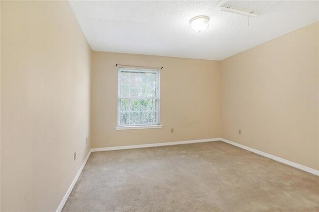 Photo - 1500 W Esplanade Ave Unit 43F