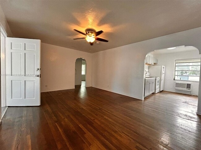 Photo - 1928 Wilson St Unit 1