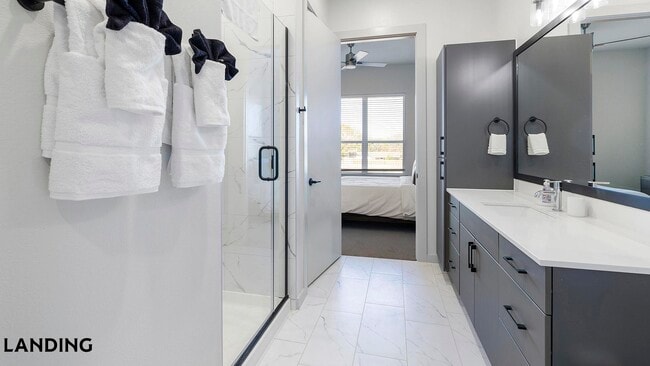 Photo - 1345 E 15th St Unit 202