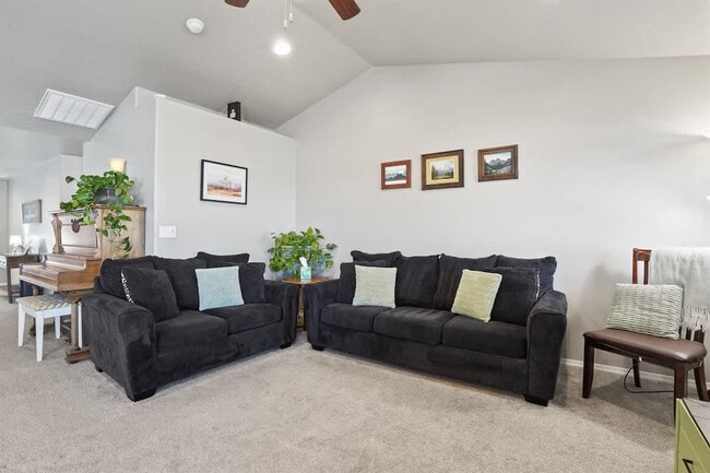 Photo - 218 Cliff Swallow Ave Unit SI ID1460944P