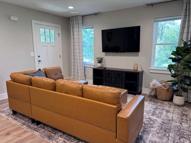 Photo - 1249 Kinsmoor Ave Unit SI ID1460945P