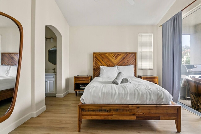 Photo - 598 Sweet Pea Pl Unit SI FL1-ID1559833P