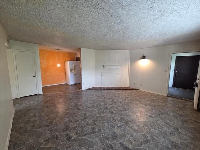 Photo - 401 SE 12th St Unit 143