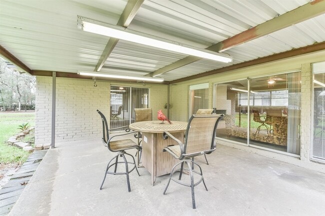 Photo - 23807 Red Oak Dr