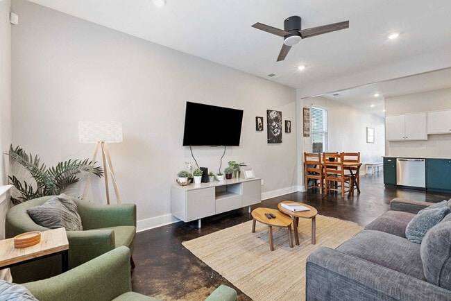 Photo - 912 New York St Unit SI ID1608473P