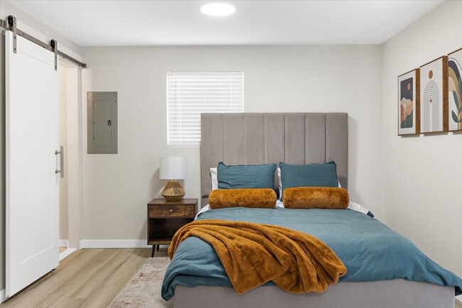 Photo - 2410 W Bruneau Pl Unit ID1310551P