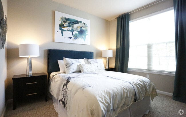 2BR/2BA -1088SF - The Reserve at Country Club