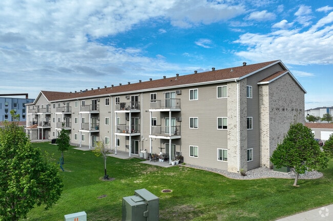 Building Photo - Country Meadows Apartments