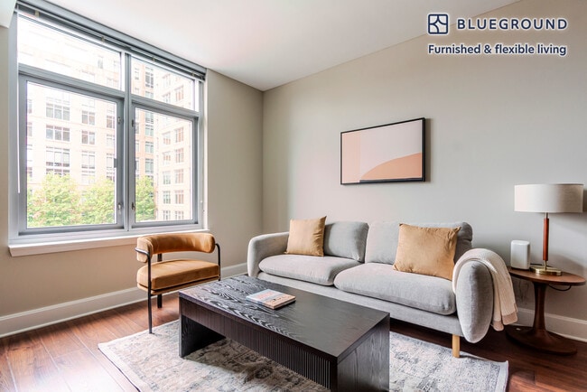 Building Photo - 12025 Town Square St Unit FL5-ID1143