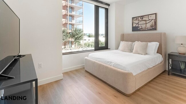 Building Photo - 632 Howard Rd SE Unit 335