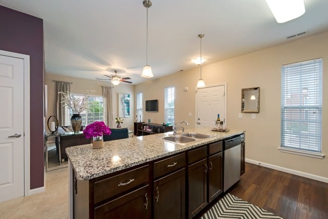 Photo - Cumberland Pointe Apartments