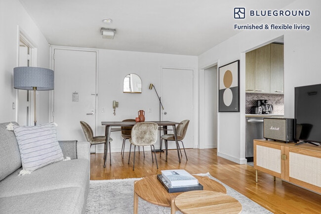 Photo - 105 Duane St Unit FL32-ID82