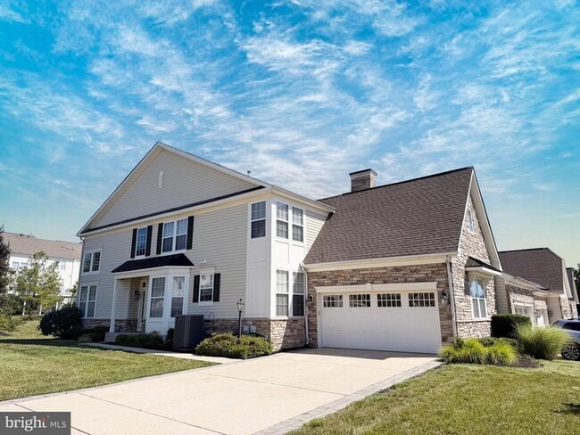 Building Photo - 420 Azra Ct