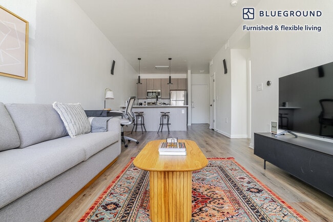 Photo - 3210 Esperanza Crossing Unit SI FL1-ID300