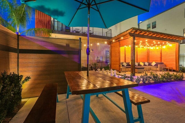 Photo - 3737 Bienville Ave Unit ID1269993P