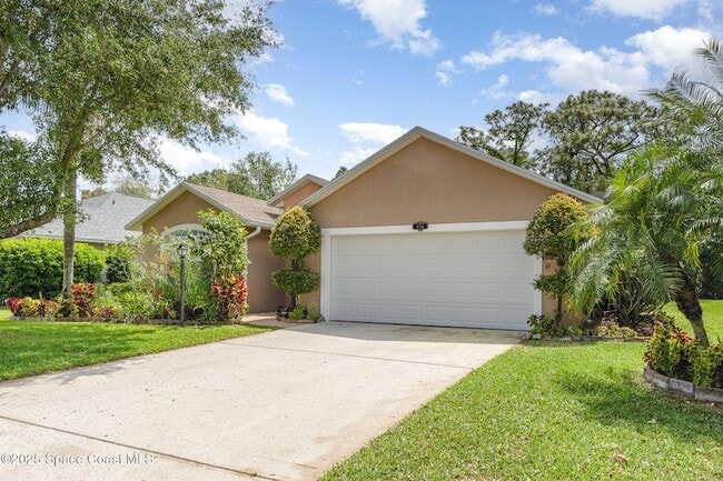 Photo - 936 Tavernier Cir NE