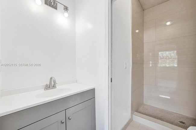 Photo - 2316 Coral Reef Ct