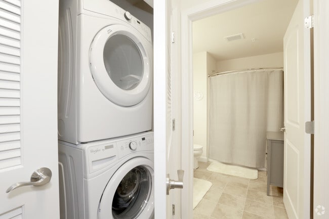1 Bedroom - Laundry - The Mallard Way Rental Community