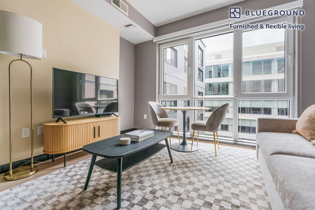 Photo - 1313 L St NW Unit PL FL8-ID1110