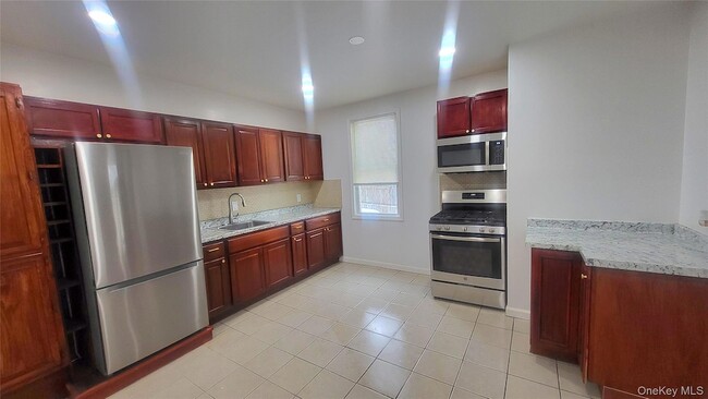 Photo - 49 Carroll St Unit Apt 1