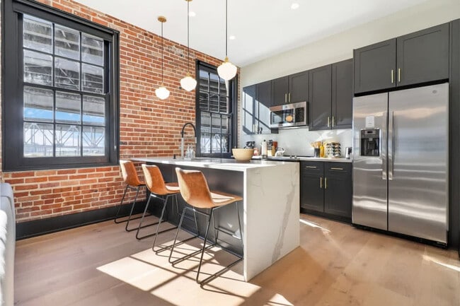 Photo - 1148 S Peters St Unit ID1265867P