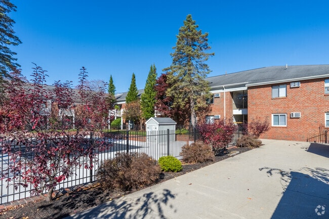 Photo - Princeton Green Apartments