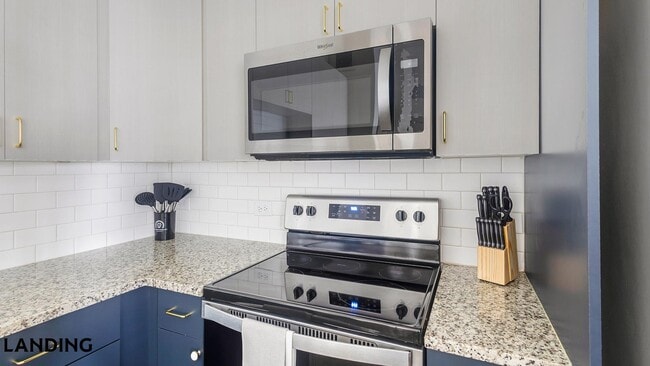 Building Photo - 18210 Park Row Blvd Unit 1121