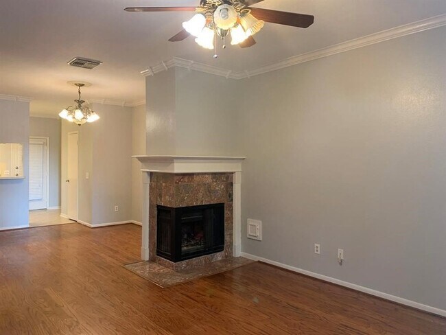 Photo - 2910 Grants Lake Blvd Unit 1304