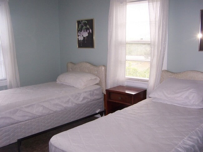 Photo - 334 Phillips Rd