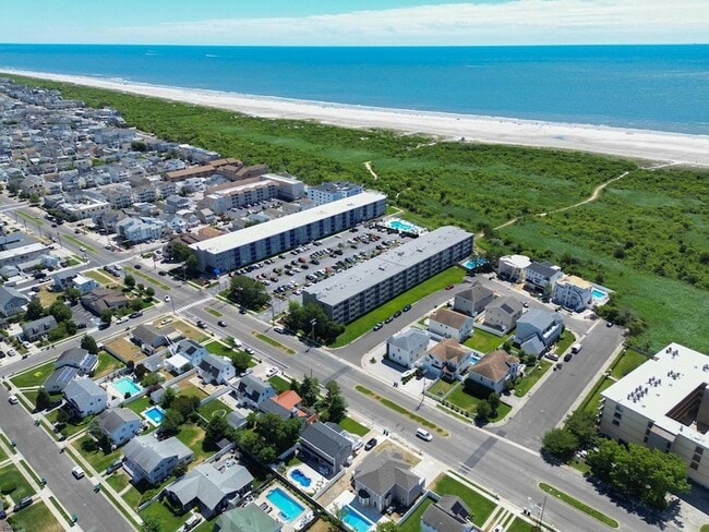 Photo - 4500 W Brigantine Ave