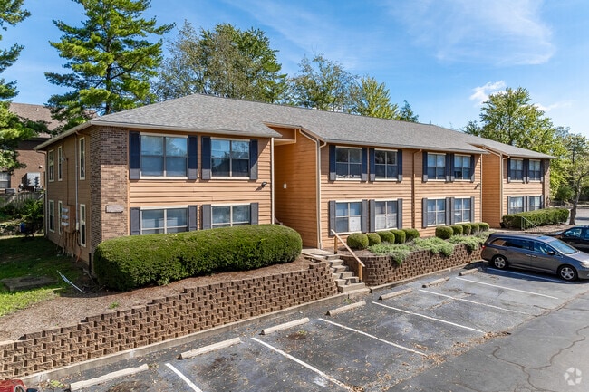 Building Photo - Stoney Brooke Apartments